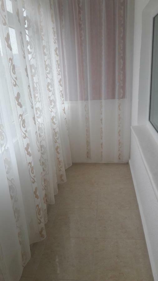 Apartamento Garsoniera George Tîrgu Ocna Exterior foto