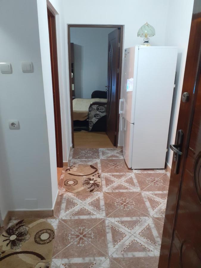Apartamento Garsoniera George Tîrgu Ocna Exterior foto