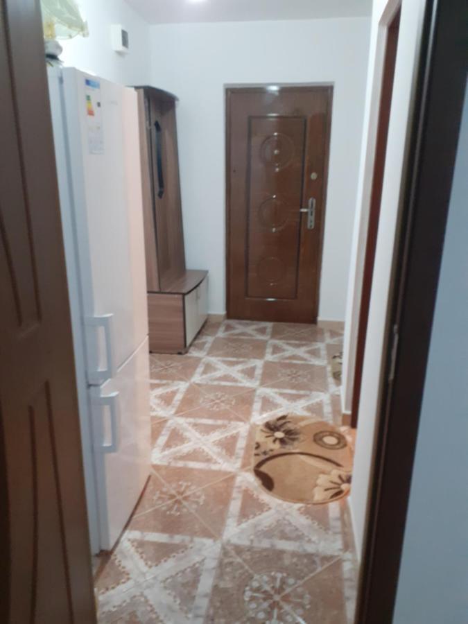 Apartamento Garsoniera George Tîrgu Ocna Exterior foto